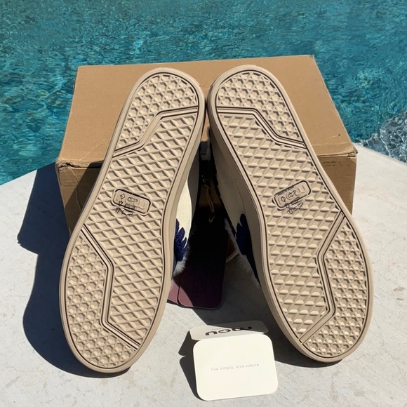 MOU - Eskimo Low Top Sneaker in Abyss & Vanilla Mix New In Box Size 40 - Picture 10 of 15